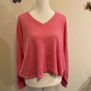 Hollister hot pink fuzzy v neck pullover cropped sweater size Large